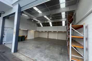 Industrial factory unit on Tironui