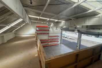 Industrial factory unit on Tironui