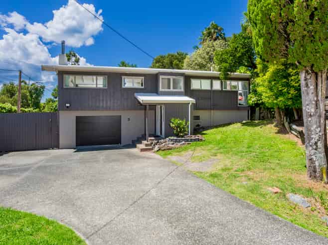 1/3 Glenvar Road, Torbay