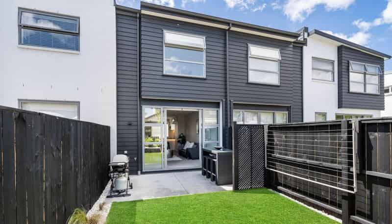 268C Jack Lachlan Drive, Beachlands