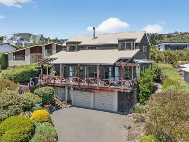 11 Emerson Crescent, Diamond Harbour