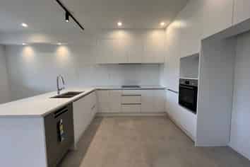 3 Ki Roto Way, Flat Bush