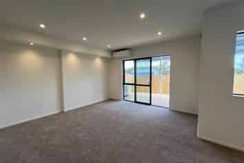 3 Ki Roto Way, Flat Bush