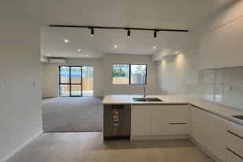 3 Ki Roto Way, Flat Bush