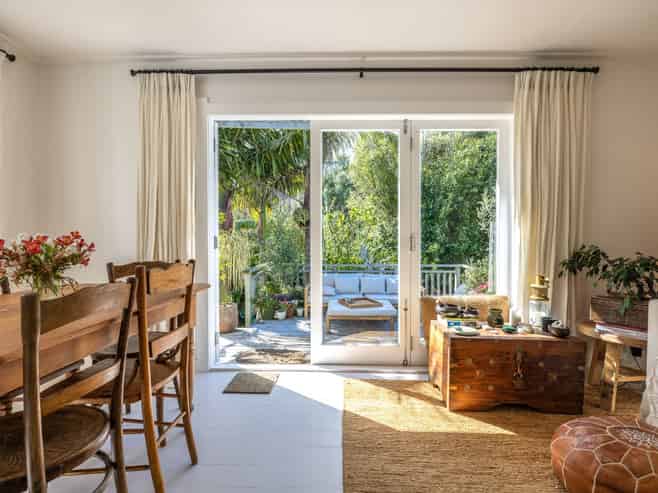 3 Miami Ave, Surfdale