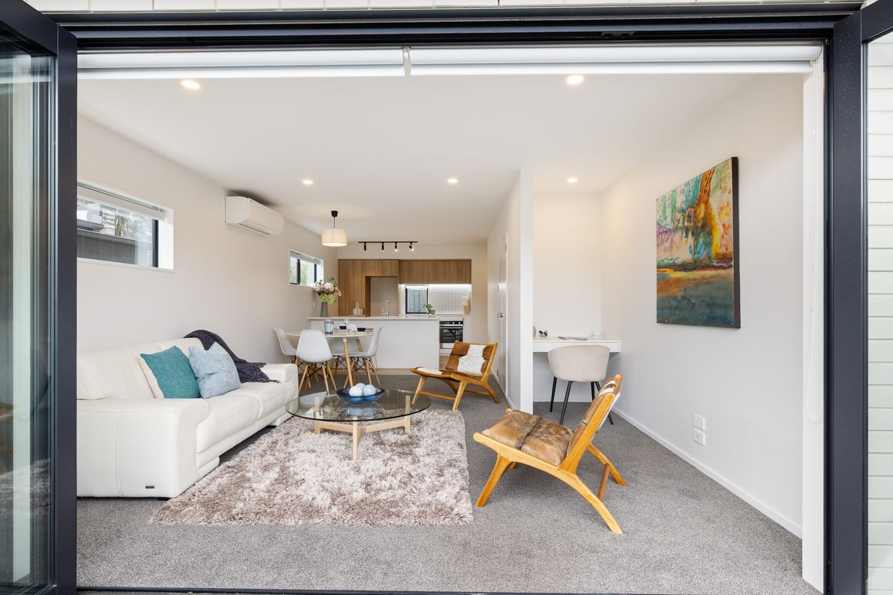 Modern City Townhouse - Fler