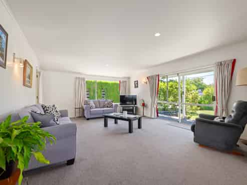 89 Parker Street, Springlands