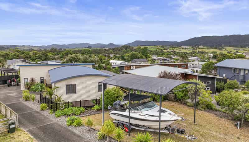 5 Spinifex Road, Mangawhai Heads