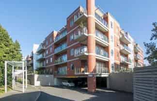 225/4 Wagener Place, Mount Albert