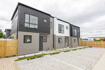 6/77 Glenmore Road, Sunnyhills