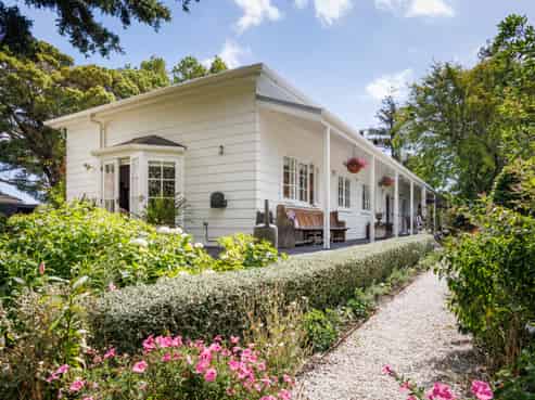 208 Cambridge Avenue, Ashhurst