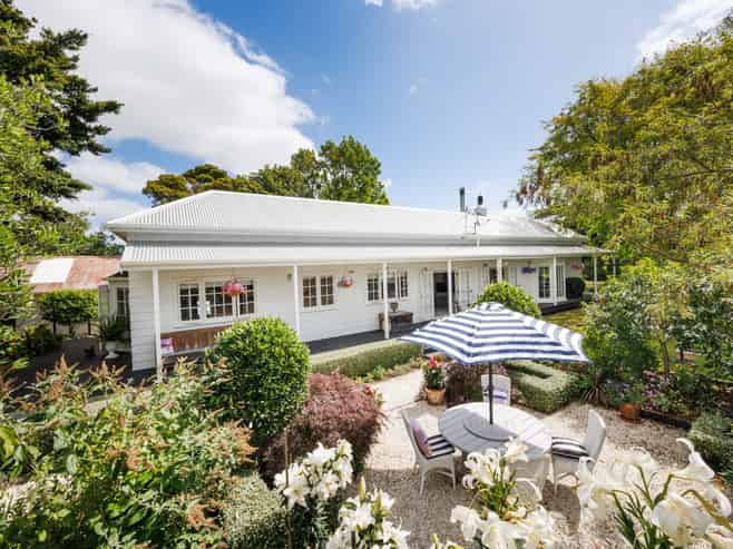 208 Cambridge Avenue, Ashhurst