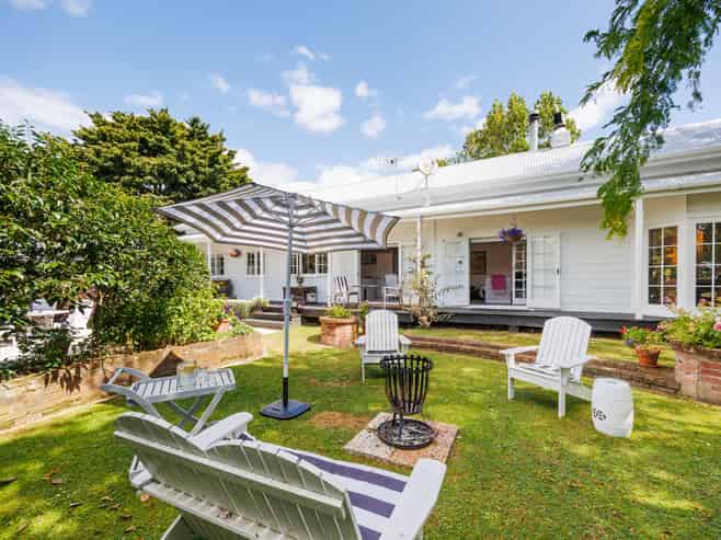 208 Cambridge Avenue, Ashhurst