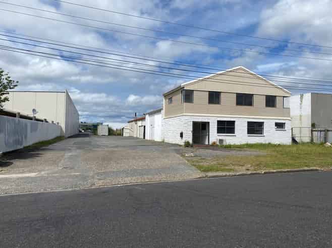 Industrial Offices and Workshop