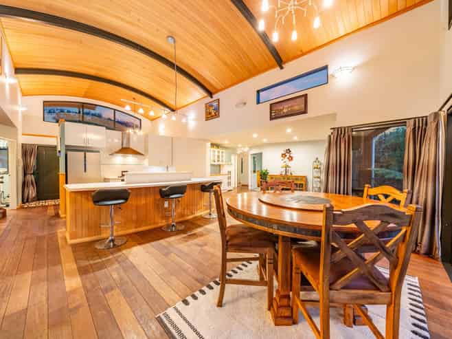 69 Mount Marua Way, Upper Hutt