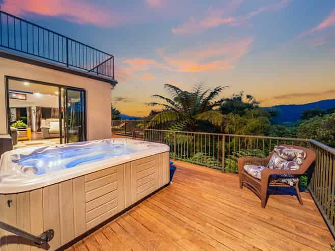 69 Mount Marua Way, Upper Hutt