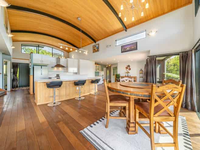 69 Mount Marua Way, Upper Hutt