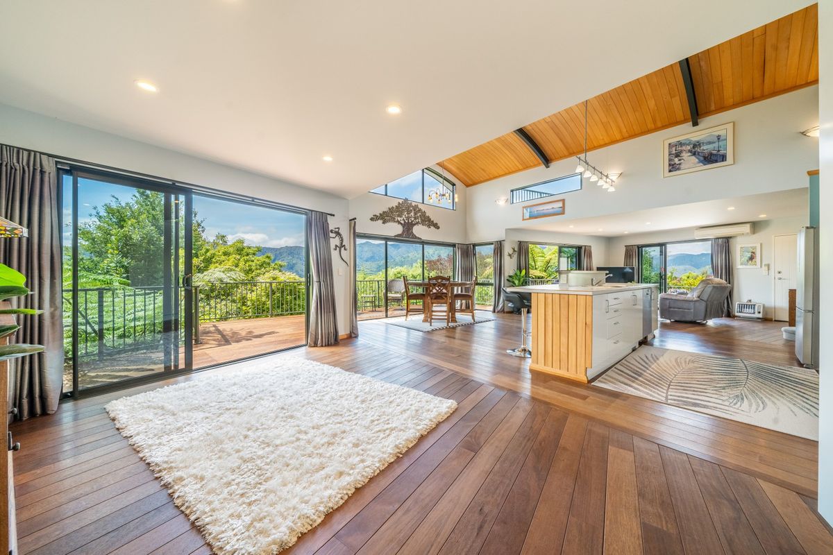 Views That Wow. Living That Delivers - Visning 2