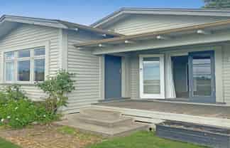 Hawkes Bay - Address withheld