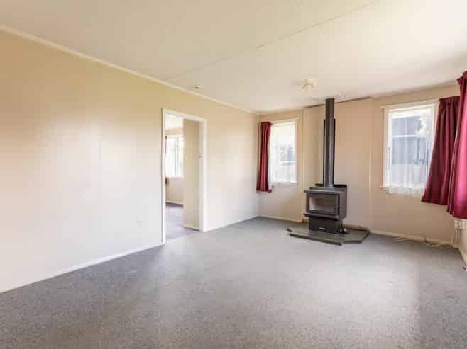 1 Churchill Street, Pahiatua