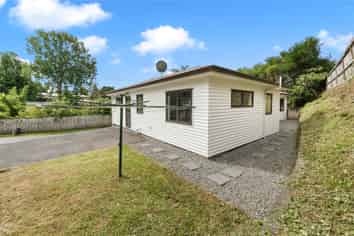 46b Brains Road, Kelston