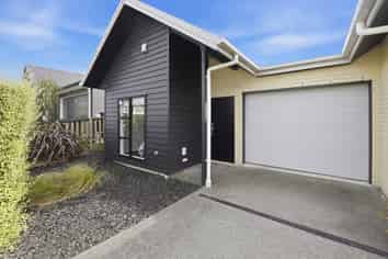 Unit 1/11 Mana Drive, Baverstock