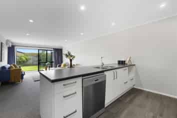 Unit 1/11 Mana Drive, Baverstock