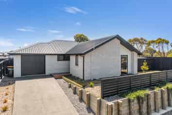 101 Eureka Street, Aranui