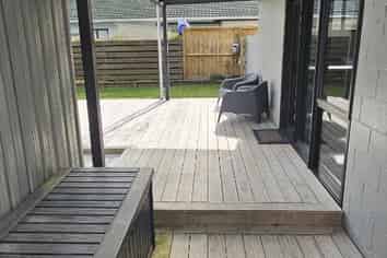 100 Moore Place, Whangamata