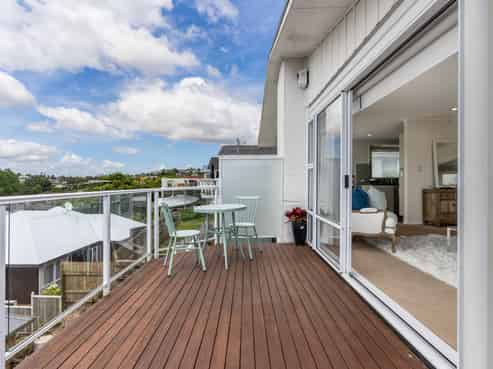 1/7 Colmar Road, Mellons Bay