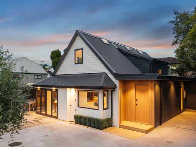 2/178 Landscape Road, Mount Eden