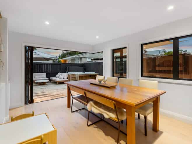 2/178 Landscape Road, Mount Eden