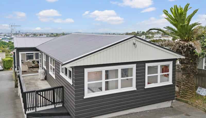 559 Glenfield Road, Glenfield