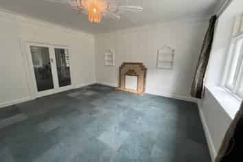 220 NO 1 line, Longburn