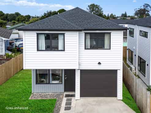8A Sharland Avenue, Manurewa