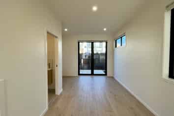 4/21 Makomako Drive, Orewa