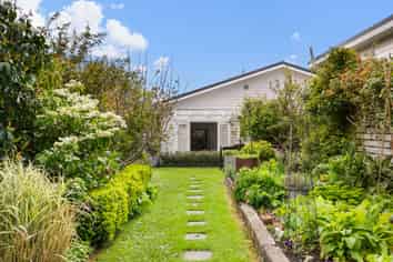 89 Nottingham Street, Karori