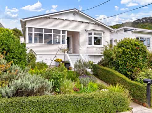 89 Nottingham Street, Karori