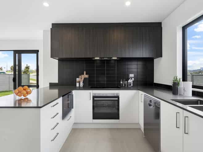 24 Wintergarden Avenue, Karaka
