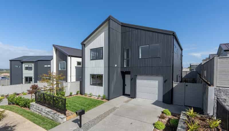 24 Wintergarden Avenue, Karaka