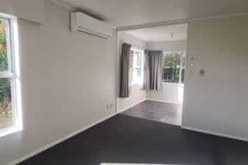 3 Stirling Street, Levin