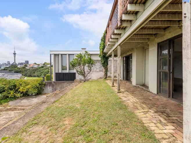 15 Ring Terrace, Saint Marys Bay