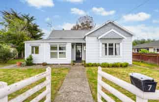 7 Churchill Street, Pahiatua