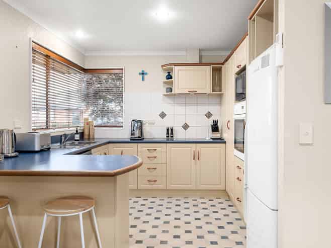 10 Kirk Close, Rototuna