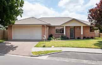 10 Kirk Close, Rototuna