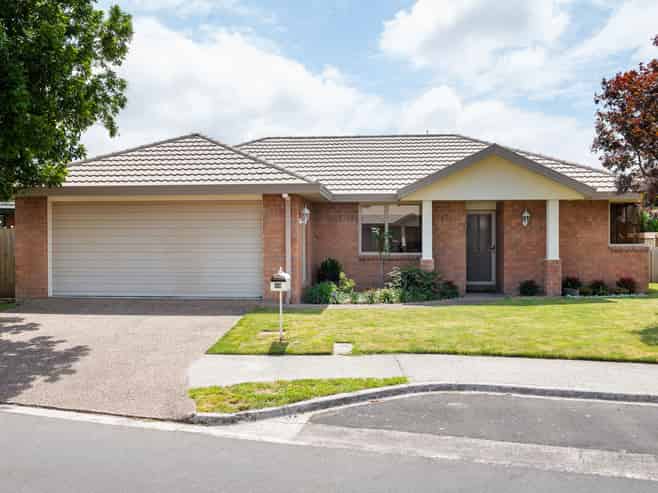 10 Kirk Close, Rototuna