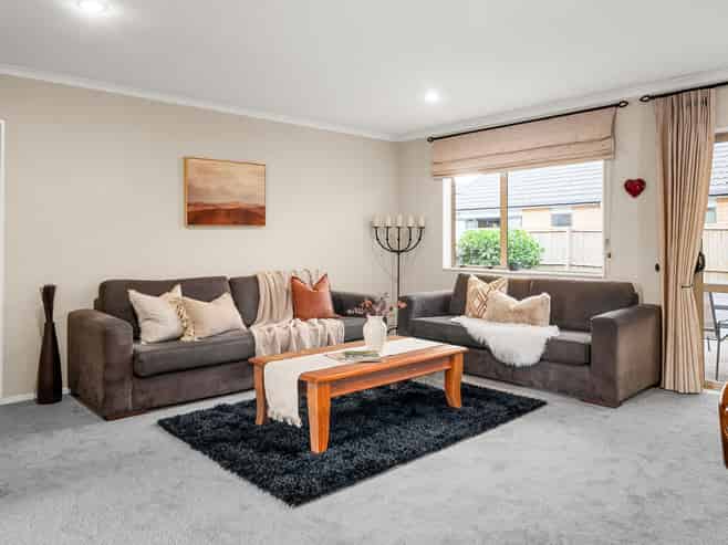 10 Kirk Close, Rototuna