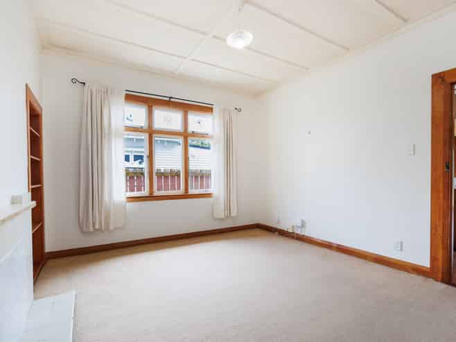 33 Kingswood Street, Takaro