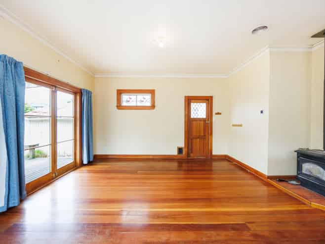 33 Kingswood Street, Takaro