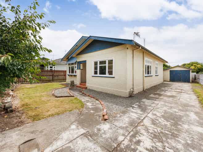 33 Kingswood Street, Takaro